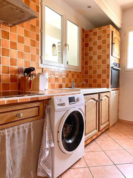 Maison De Village En Granite Holiday home *